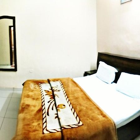 Hotel Aroma Inn Sirsa エクステリア 写真