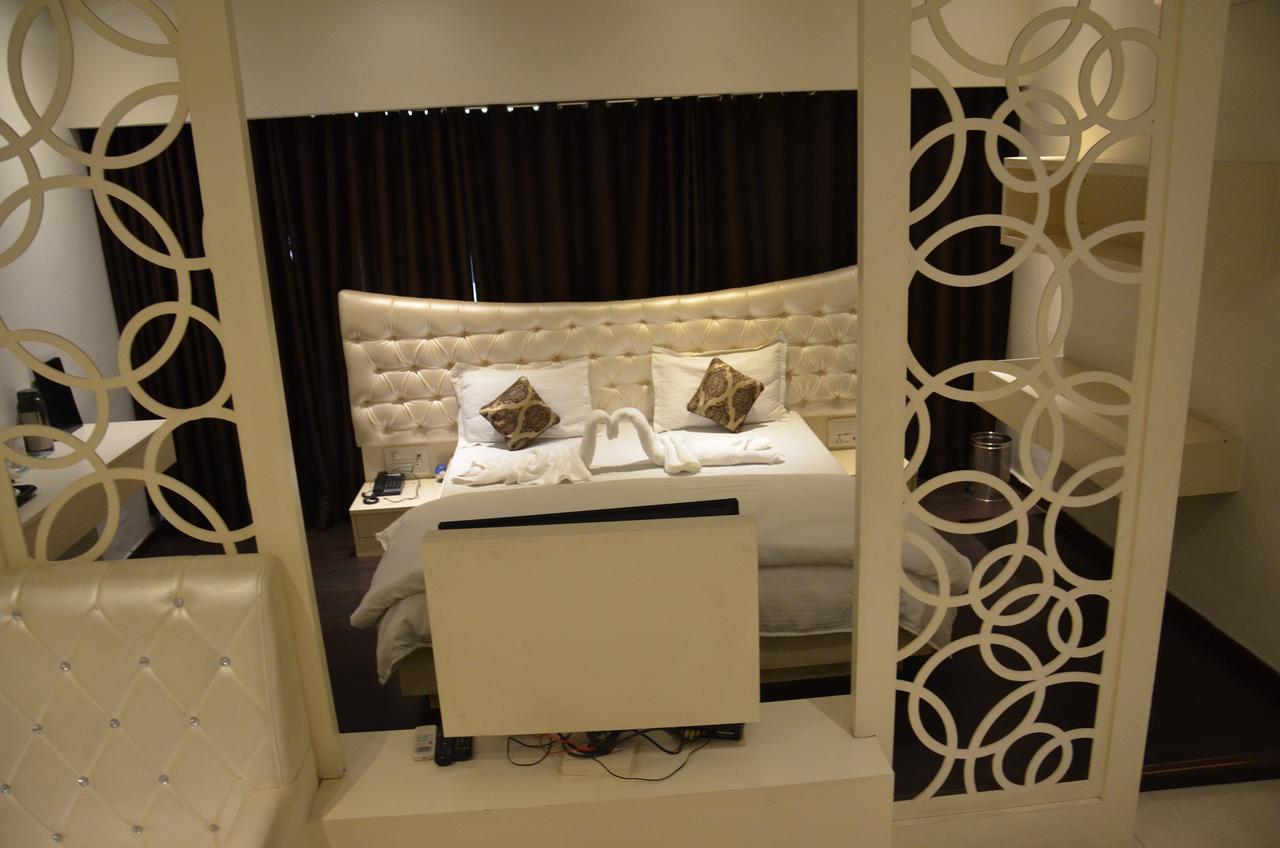 Hotel Aroma Inn Sirsa エクステリア 写真